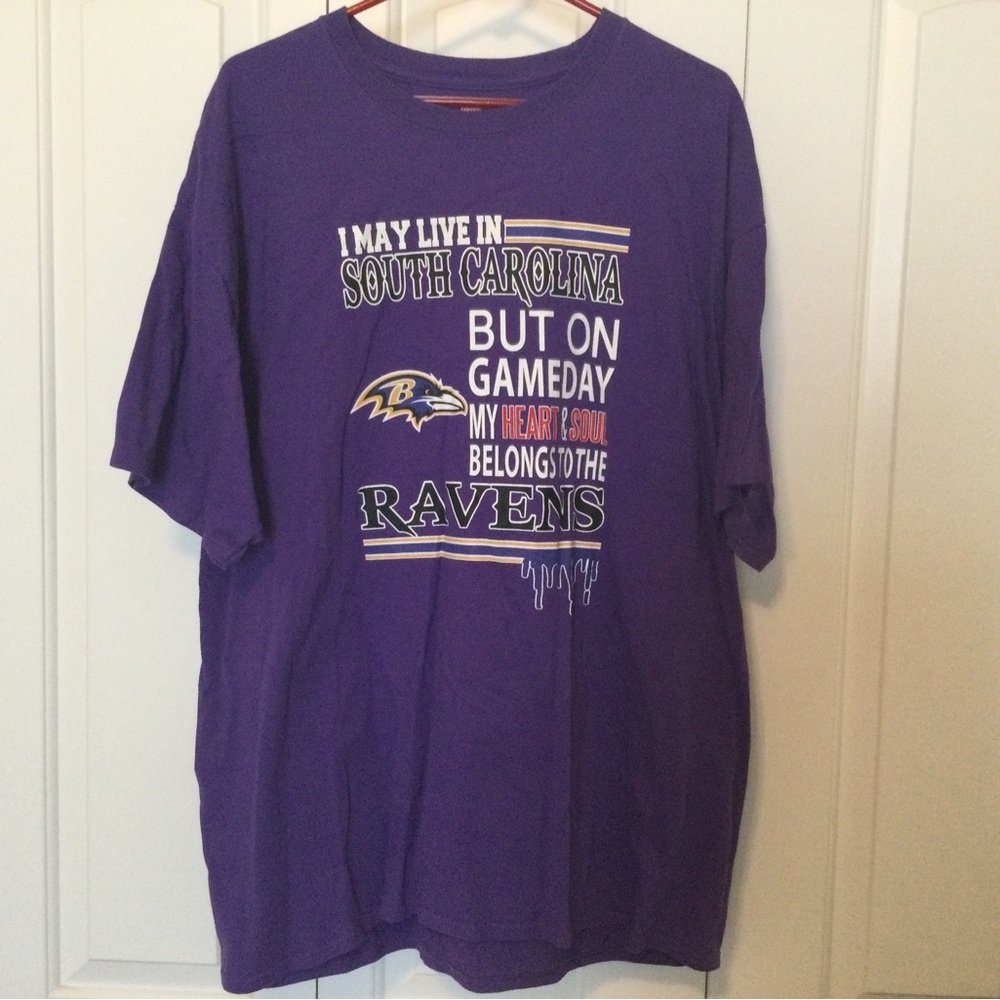 Collectible purple Baltimore Ravens t-shirt (Live in SC - Ravens fan) Sz XXL
